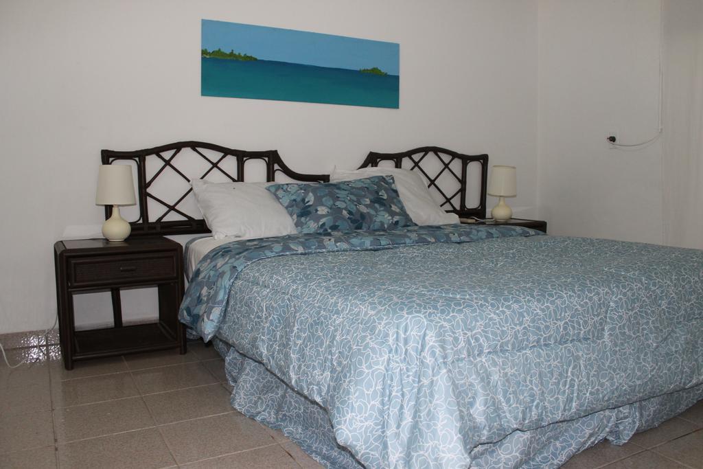 Portobello Apartments - Bonaire Екстериор снимка